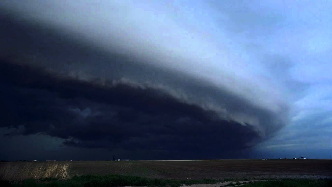 Thumbnail for the Tornado Alley trailer featuring a storm cell.